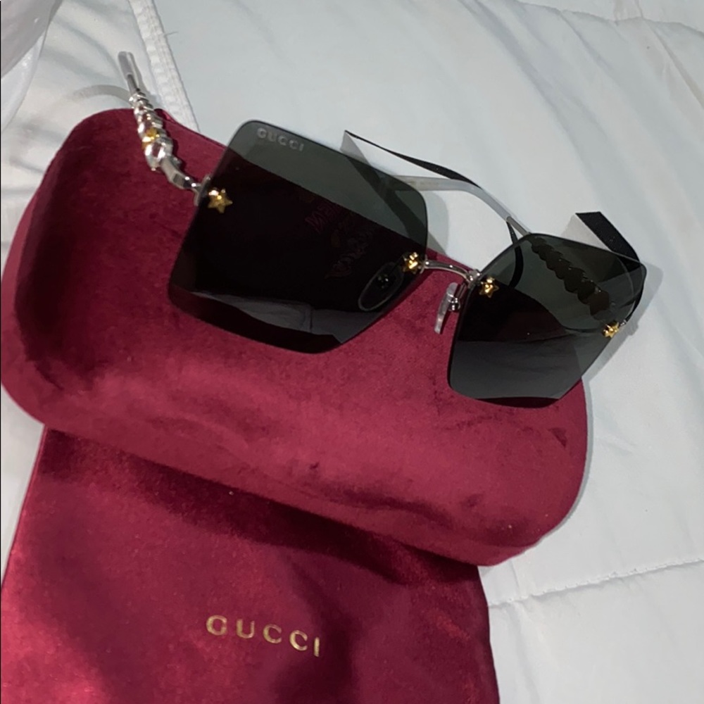 Gucci SUNGLASSES